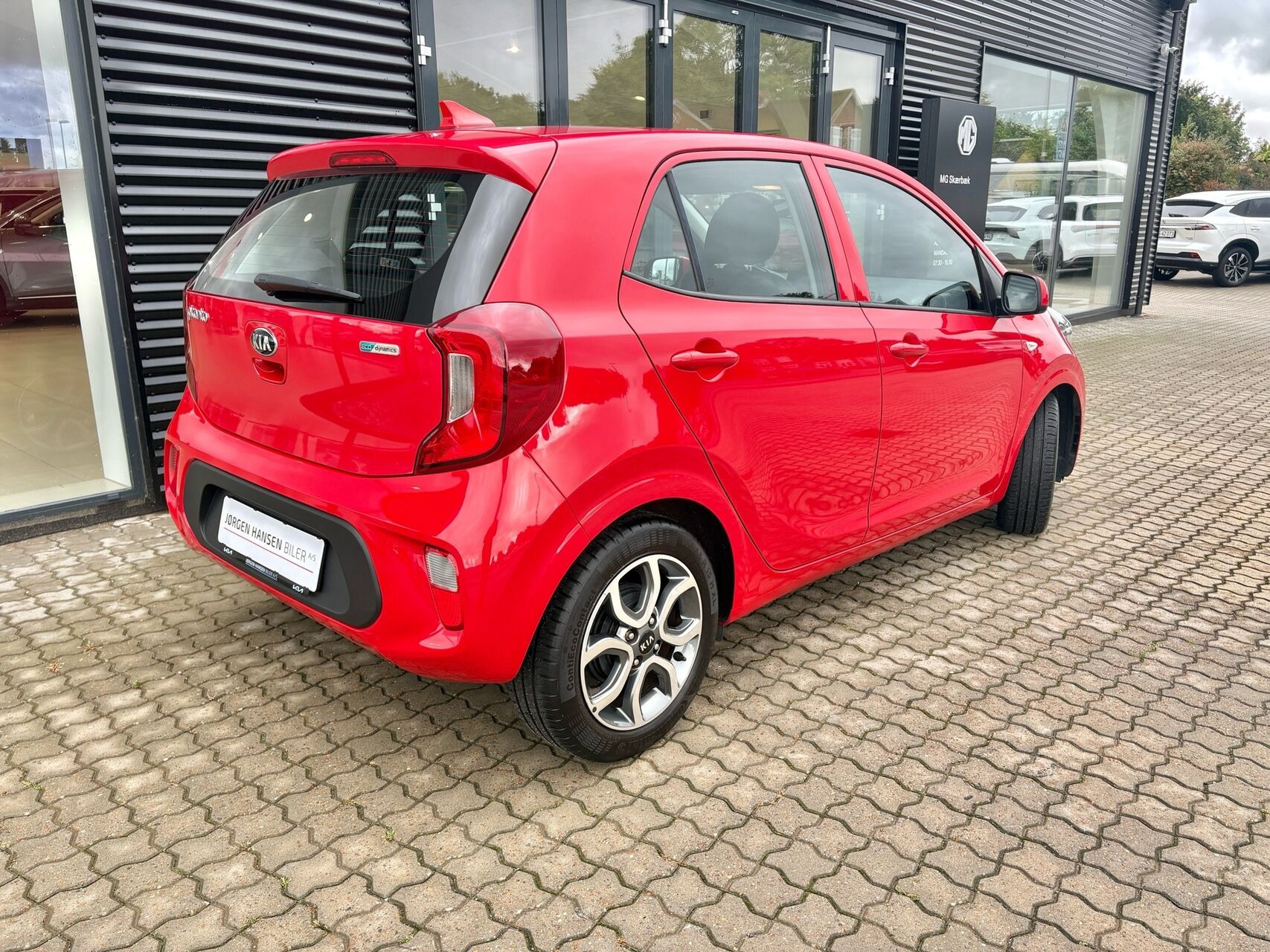 Rød Kia Picanto fra 2019