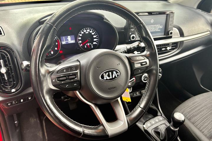 Rød Kia Picanto fra 2019