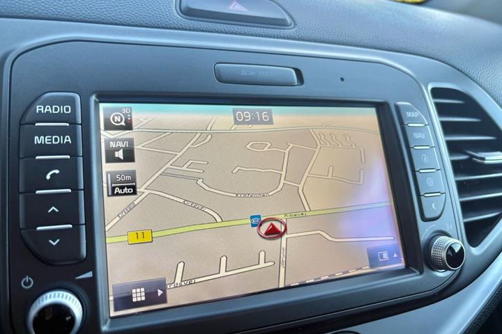 Hvid Kia Picanto fra 2016