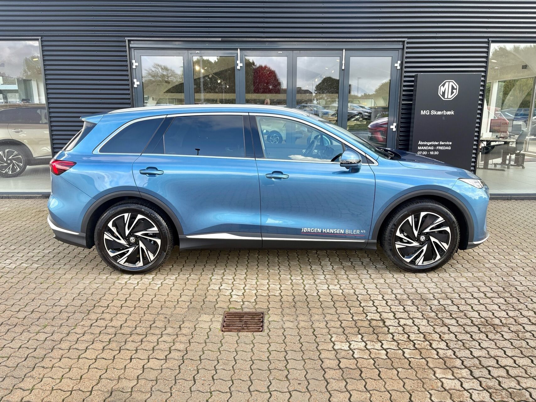 Blå MG MGS6 Electric fra 2026