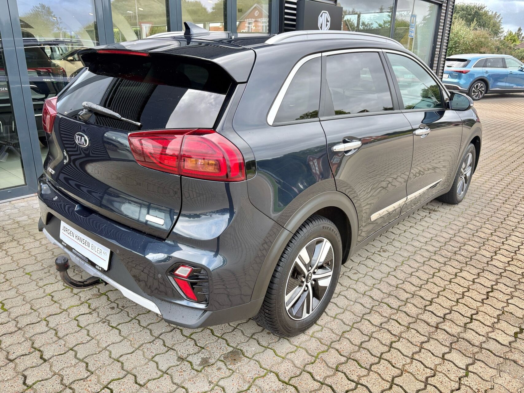Blå Kia Niro fra 2019