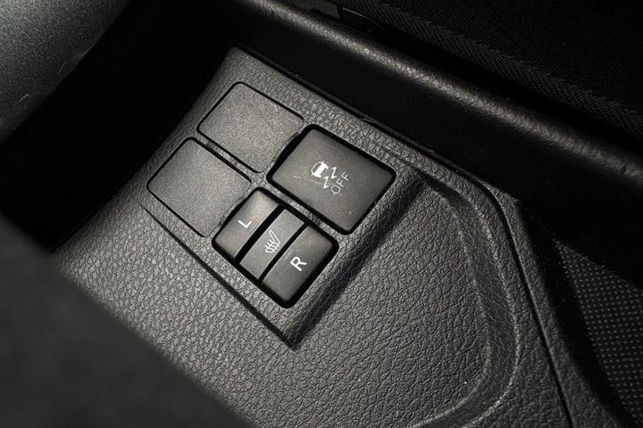 Sort Toyota Yaris fra 2020