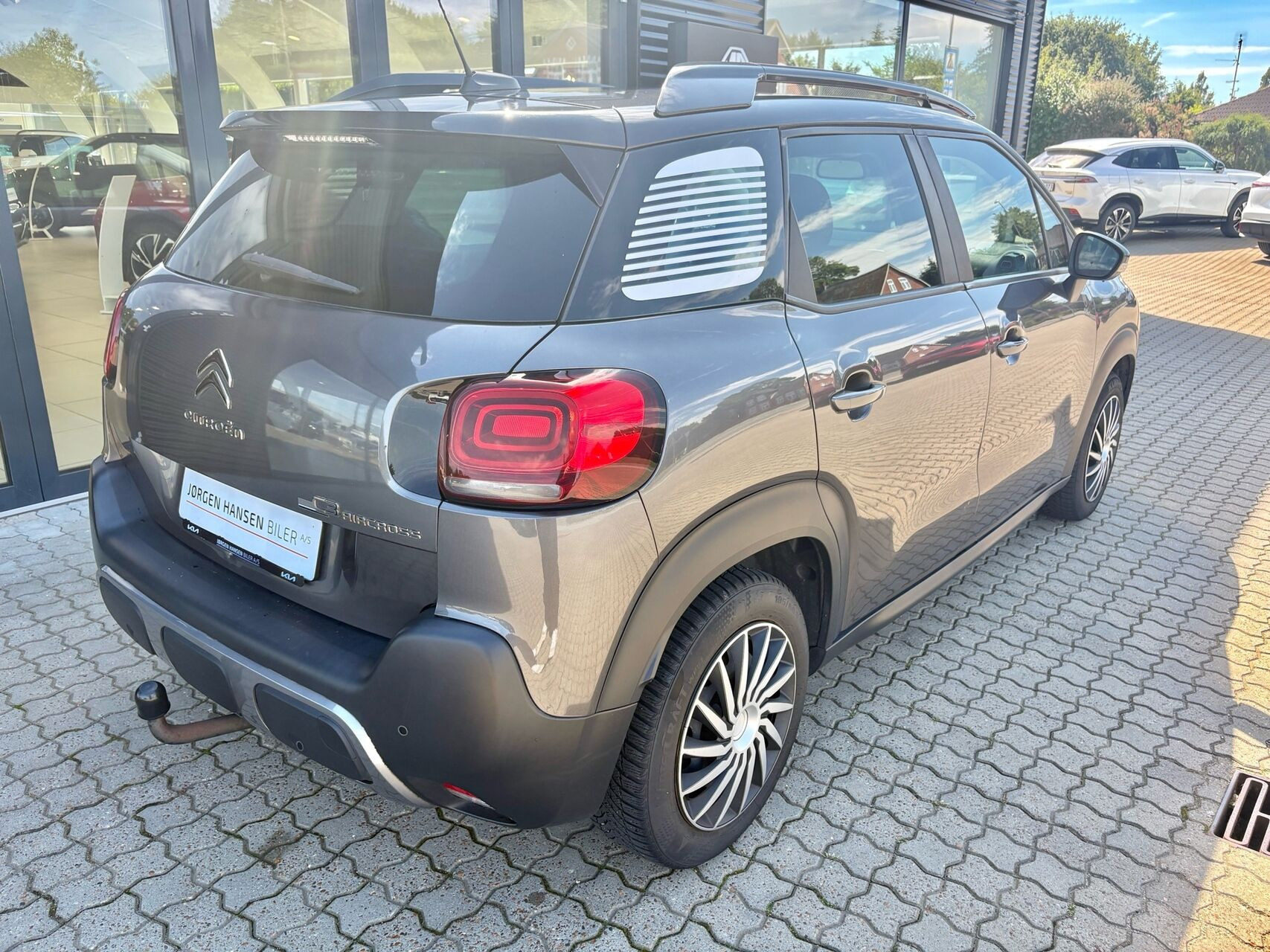 Grå Citroën C3 Aircross fra 2020