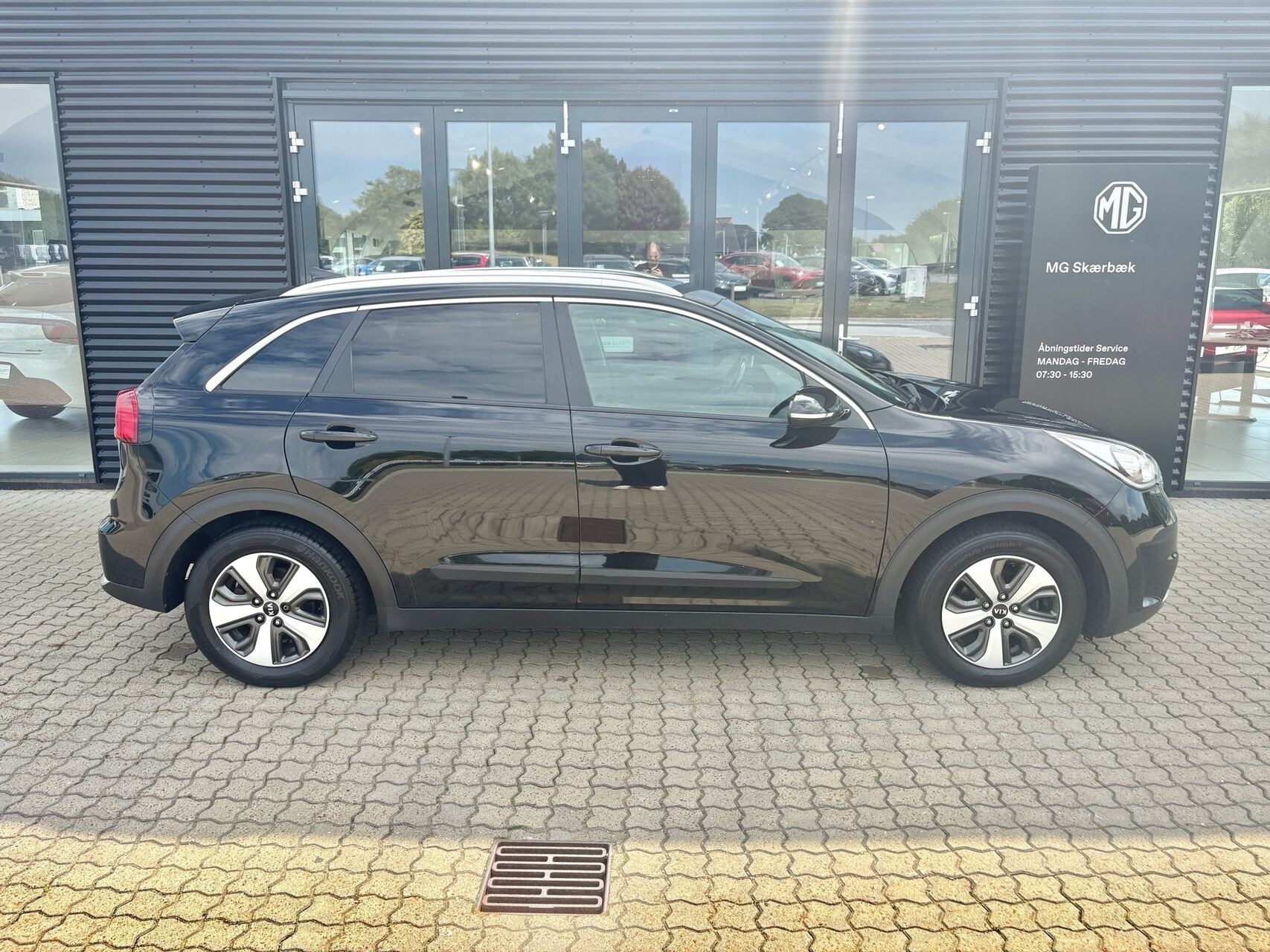 Sort Kia Niro fra 2017