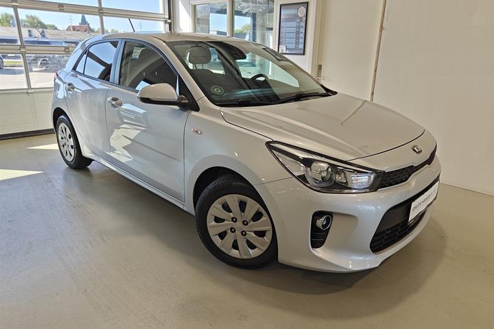 Sølv Kia Rio fra 2020