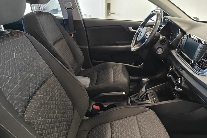 Sølv Kia Rio fra 2020