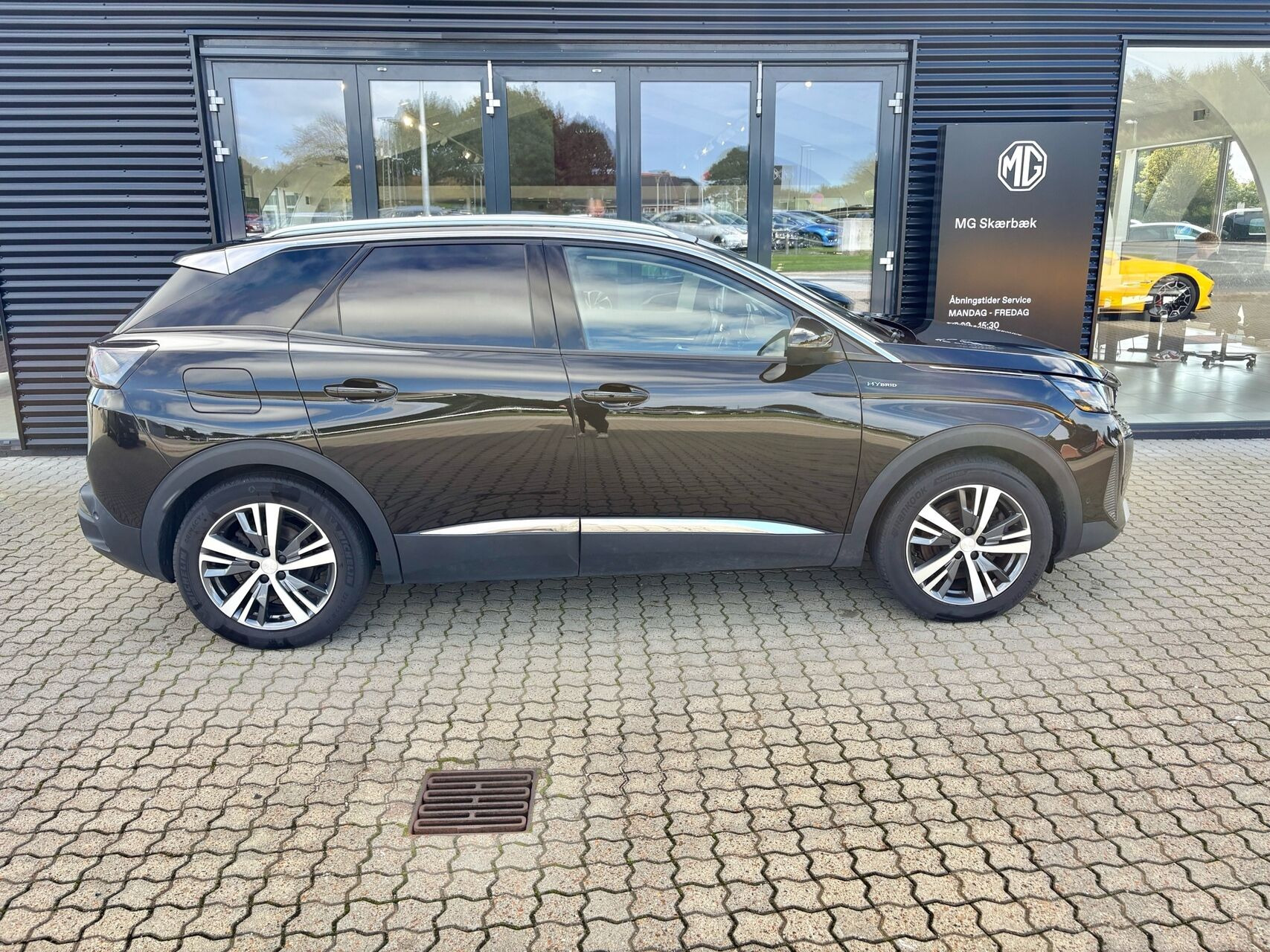 Sort Peugeot 3008 fra 2021
