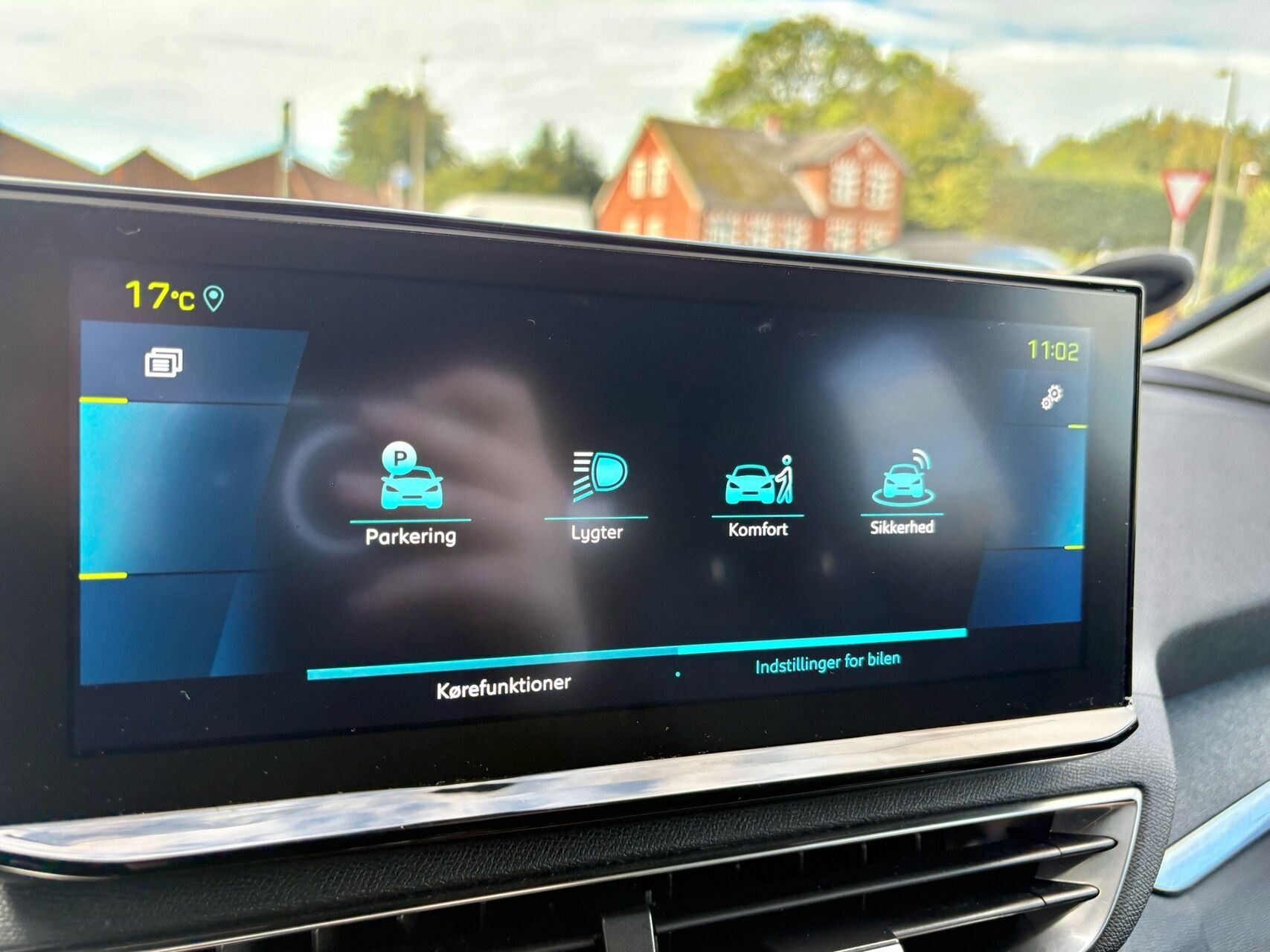 Sort Peugeot 3008 fra 2021