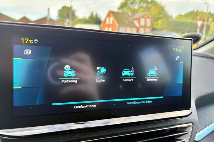 Sort Peugeot 3008 fra 2021