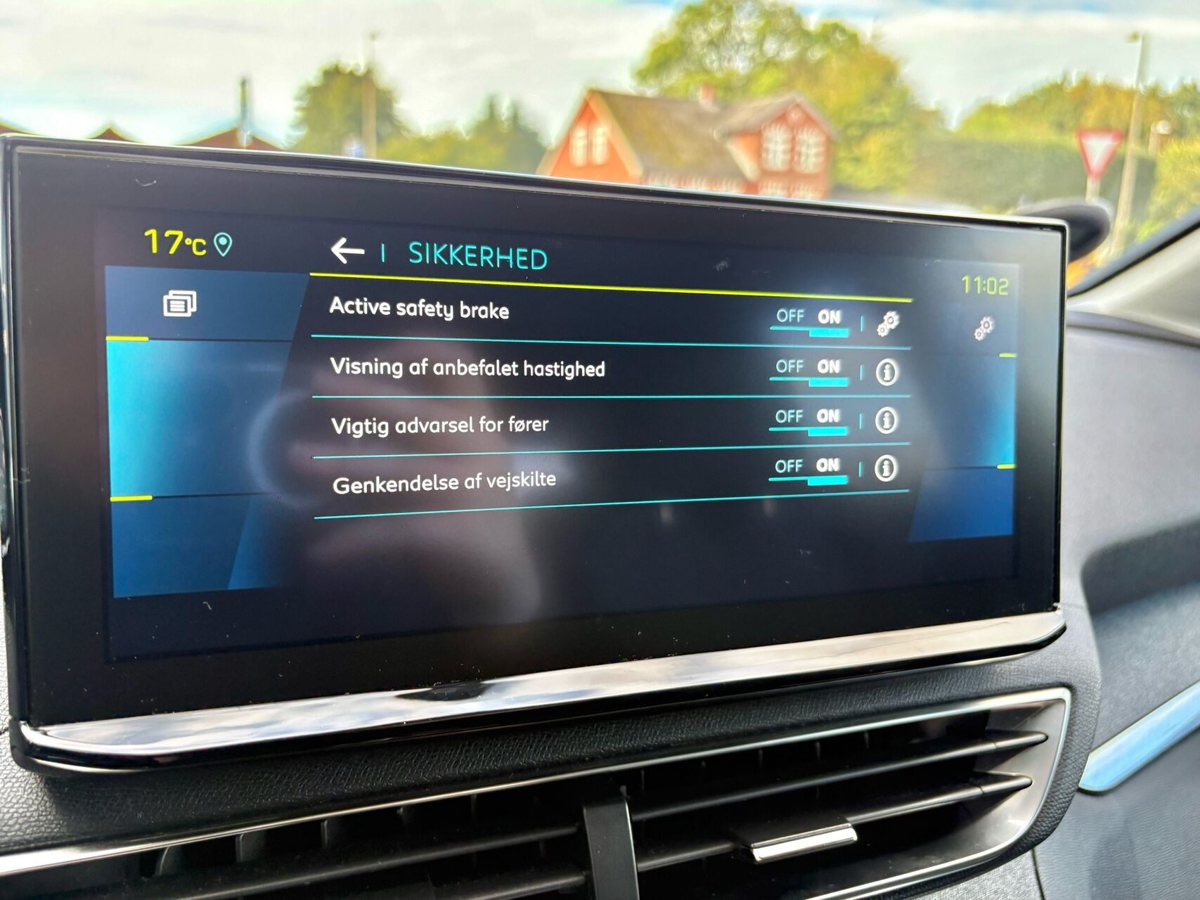 Sort Peugeot 3008 fra 2021