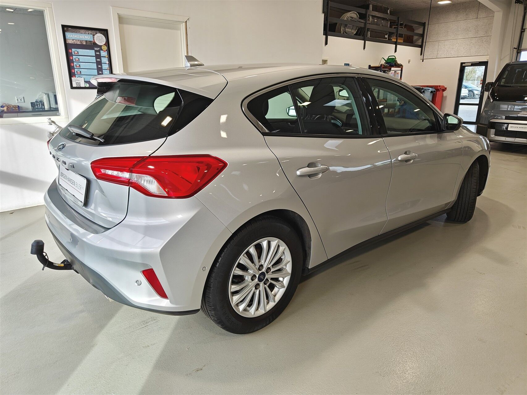 Sølv Ford Focus fra 2019