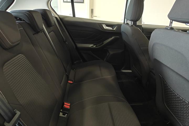 Sølv Ford Focus fra 2019