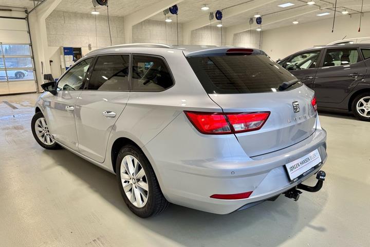 Sølv Seat Leon fra 2019