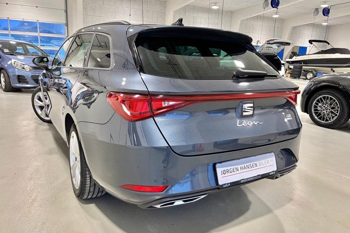 Grå Seat Leon fra 2021