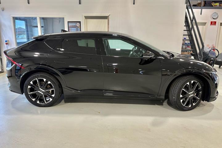 Sort Kia EV6 fra 2025