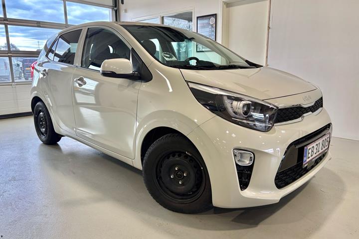 Beige Kia Picanto fra 2024