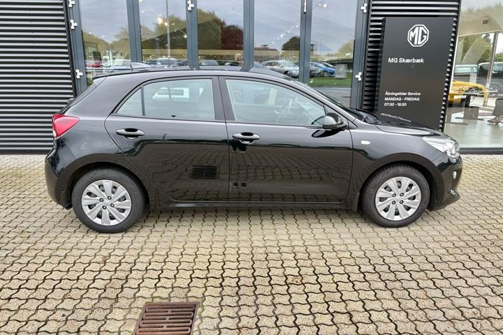 Sort Kia Rio fra 2018