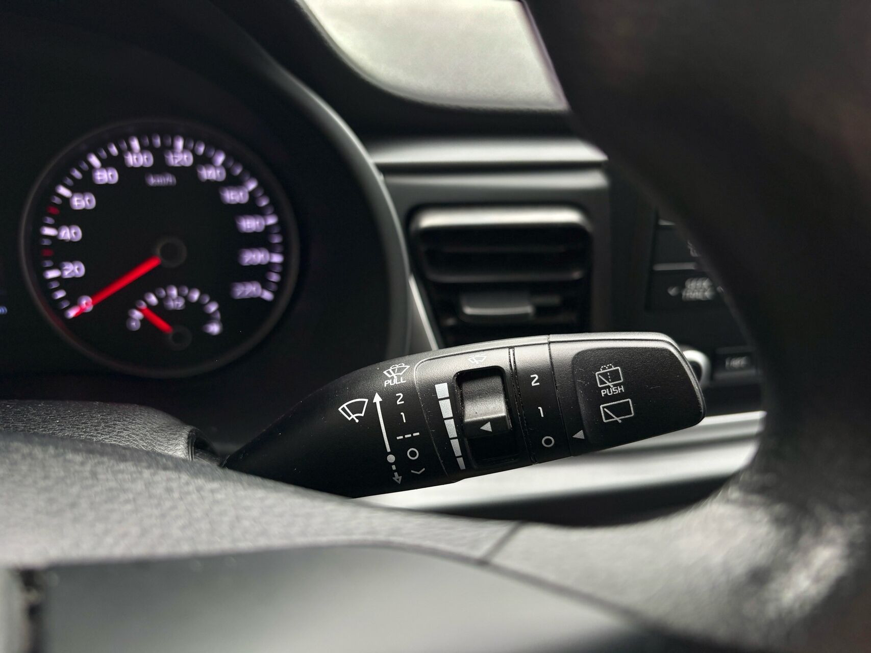 Sort Kia Rio fra 2018