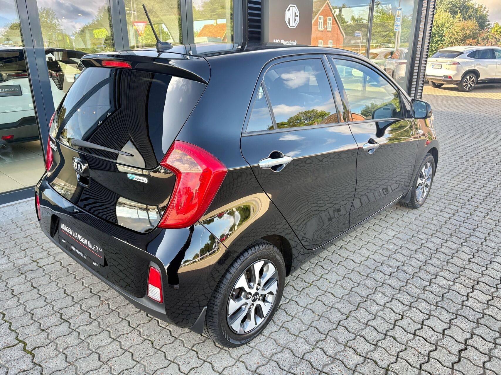 Sort Kia Picanto fra 2016