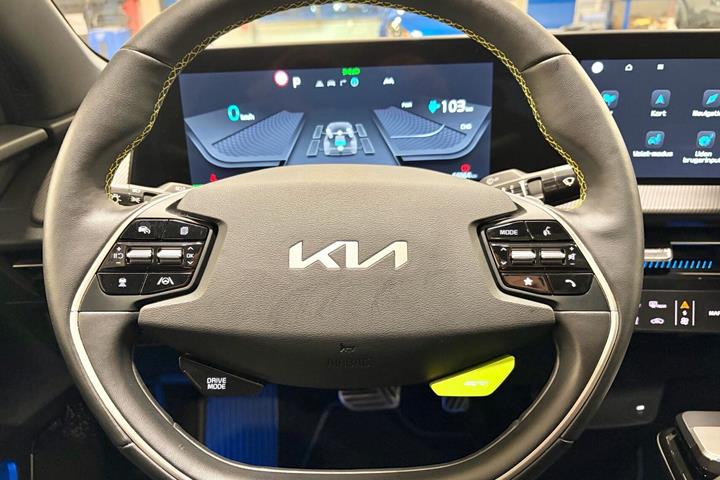 Hvid Kia EV6 fra 2023