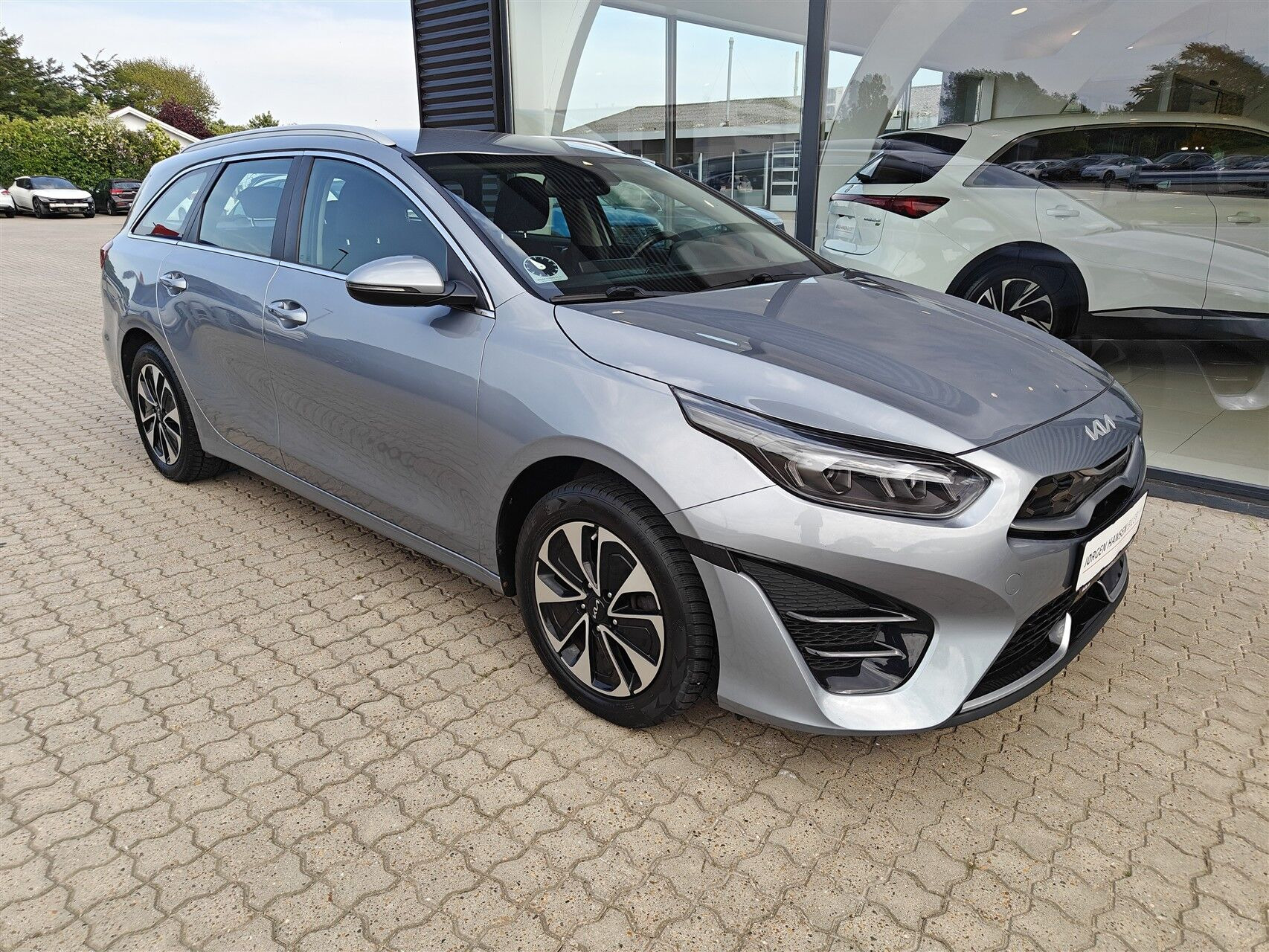 Kia Ceed 1,6 SW GDI PHEV  Plugin-hybrid Prestige DCT 141HK Stc 6g Aut.