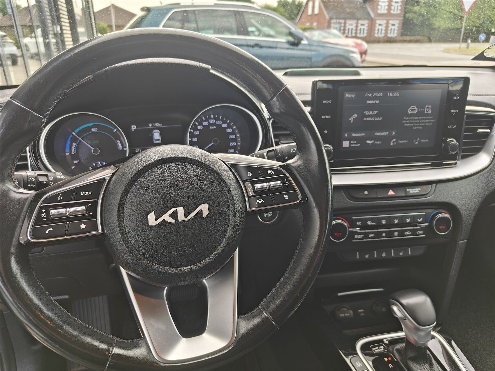 Sølv Kia Ceed fra 2021