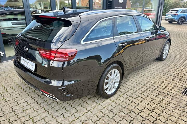 Sort Kia Ceed fra 2020