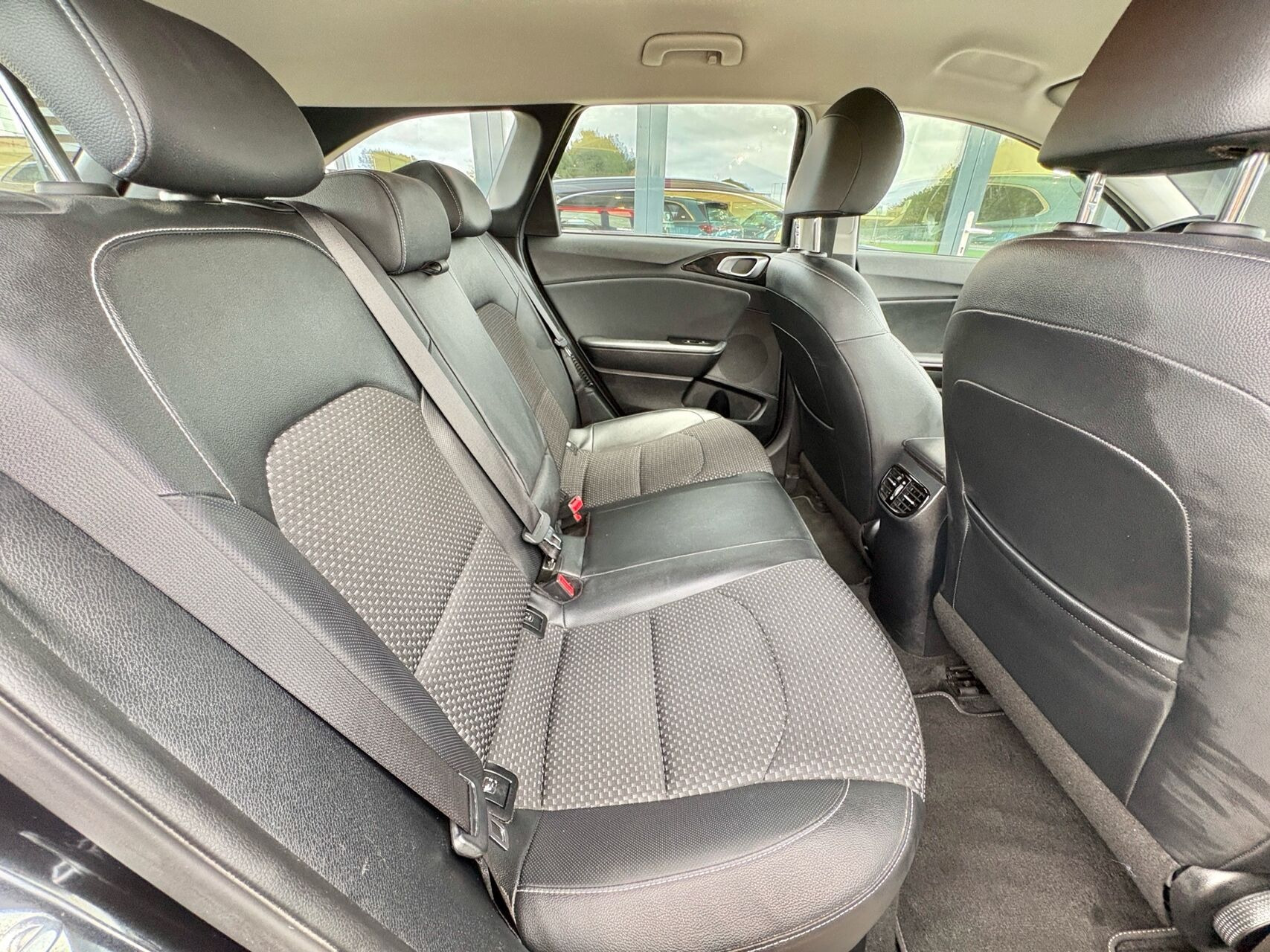 Sort Kia Ceed fra 2020