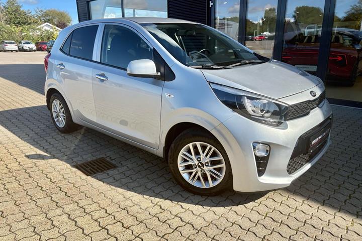 Sølv Kia Picanto fra 2021