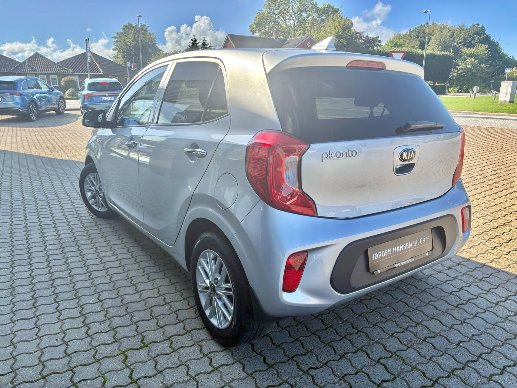 Sølv Kia Picanto fra 2021