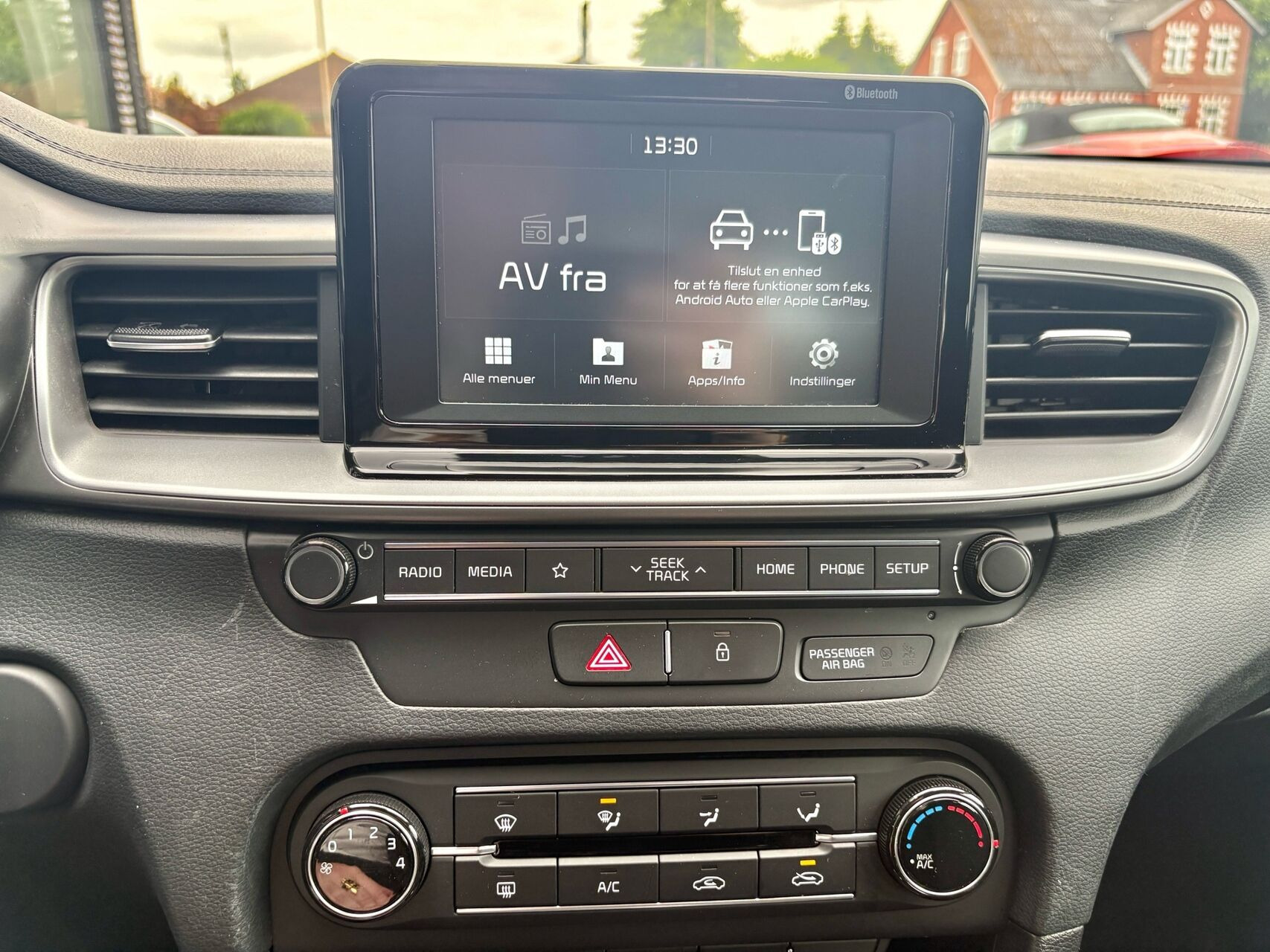 Blå Kia Ceed fra 2019