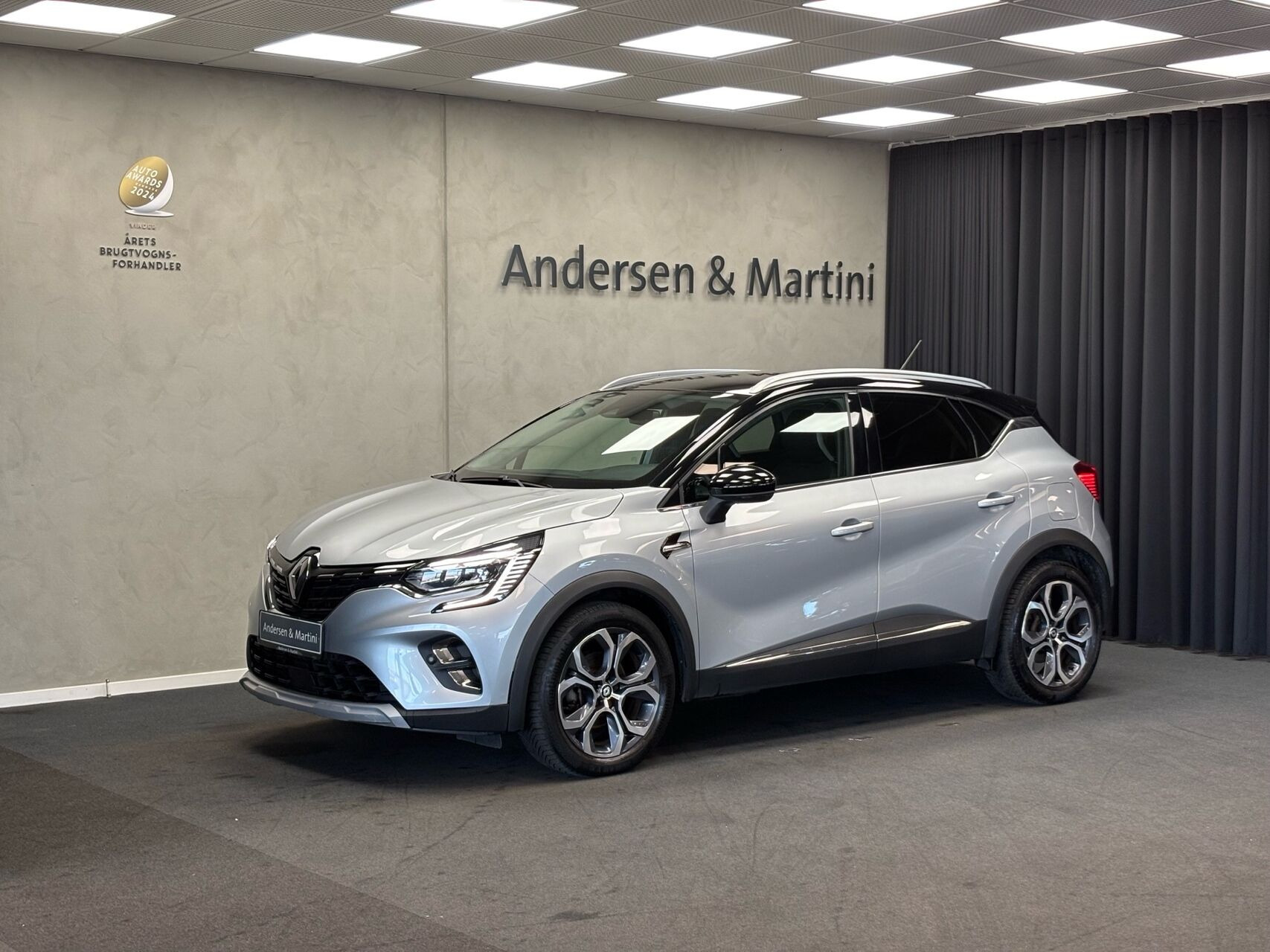 Renault Captur 1,6 E-TECH  Plugin-hybrid Intens 160HK 5d Aut.