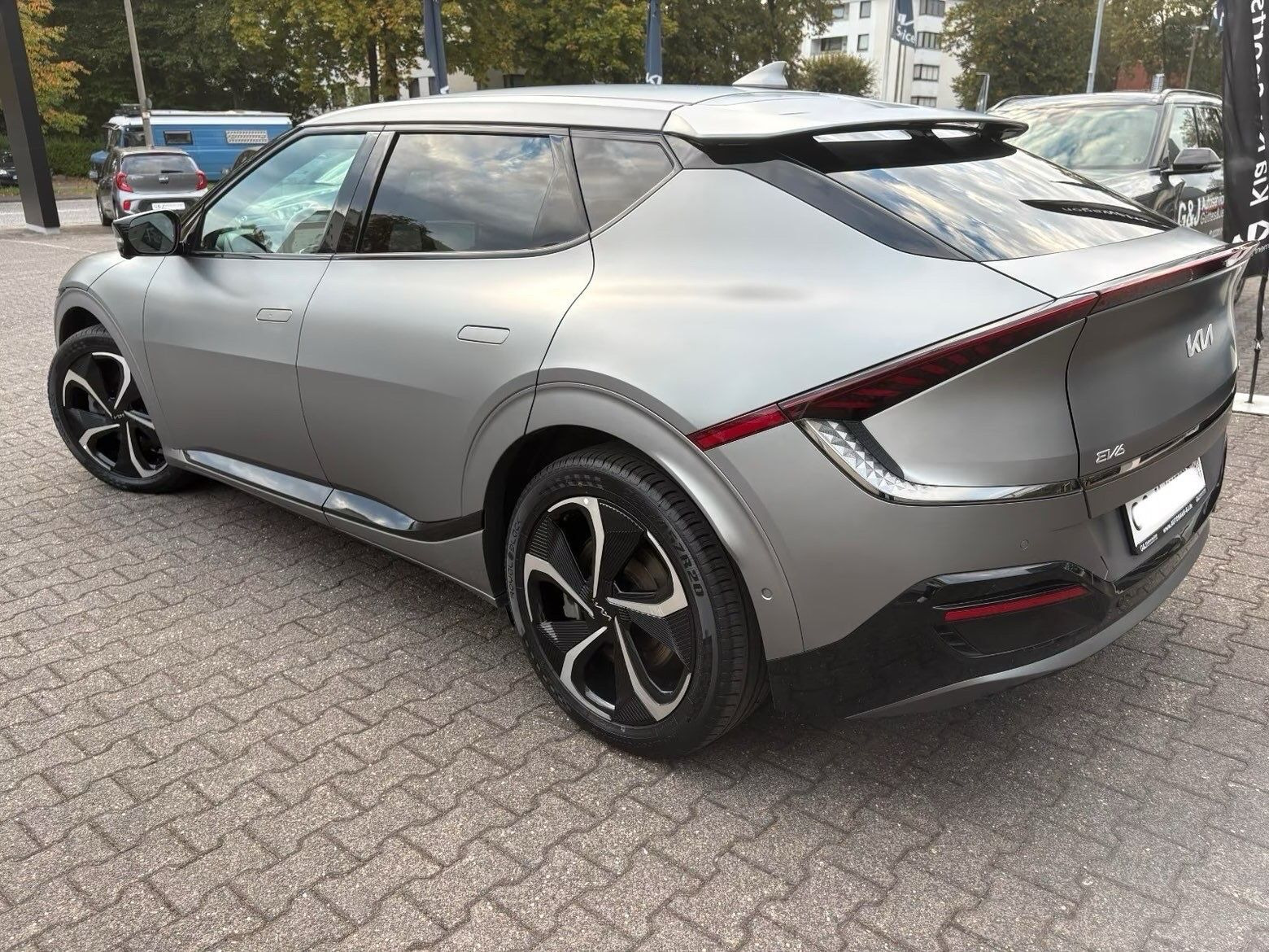Grå Kia EV6 fra 2022