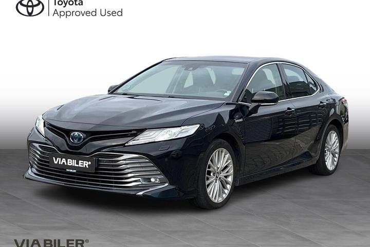 Sort Toyota Camry fra 2019