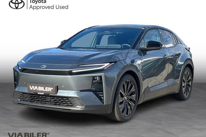 Sort Toyota C-HR+ fra 2026 set udefra