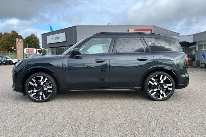 Grå Mini Countryman fra 2025