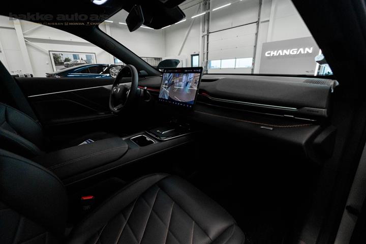 Sølv Changan Deepal S05 fra 2026