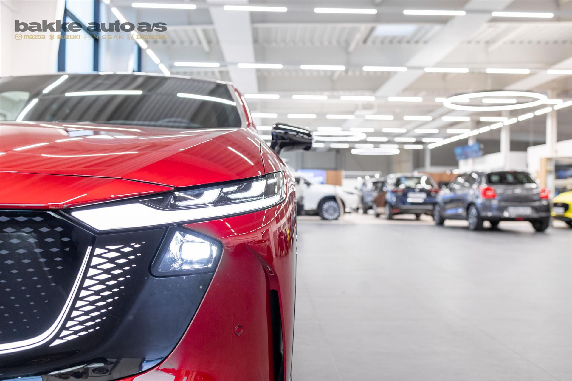 Rød Mazda 6e fra 2025