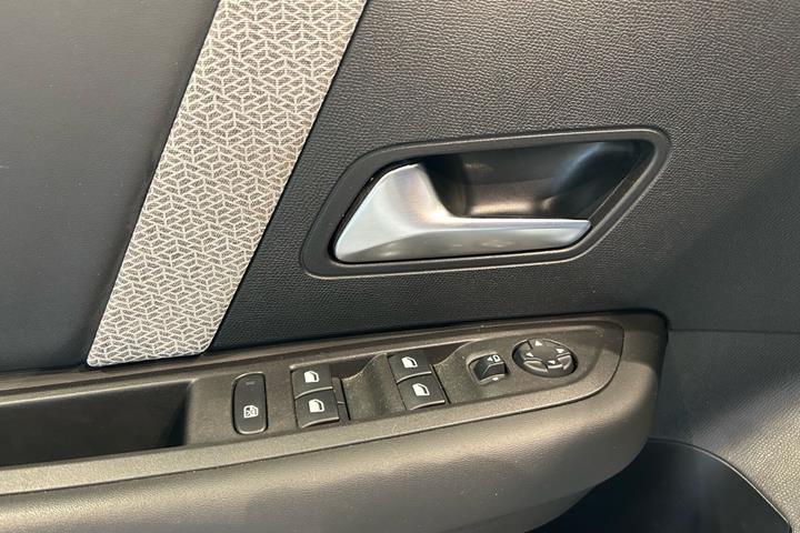 Hvid Citroën C4 fra 2021