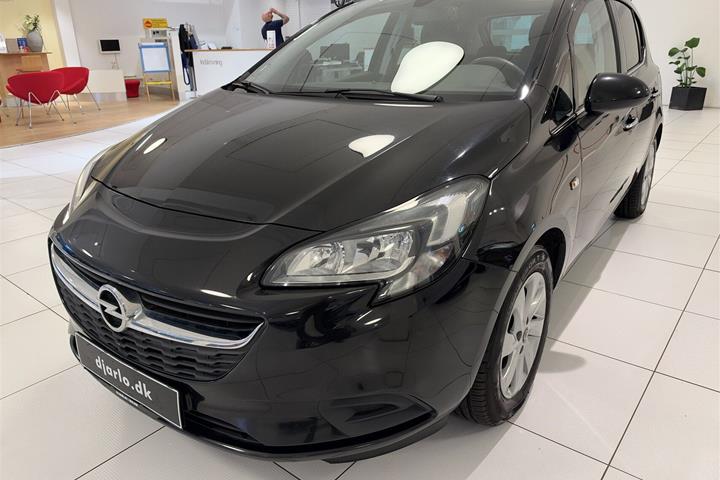 Sort Opel Corsa fra 2018