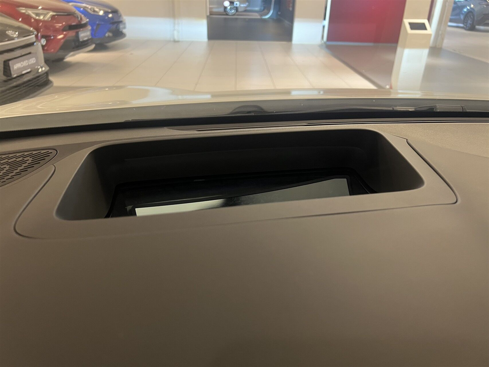 Hvid MG MGS6 Electric fra 2026