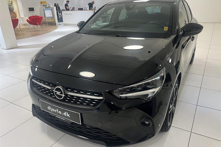 Sort Opel Corsa fra 2023