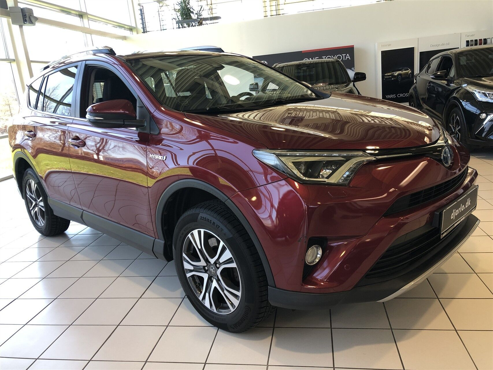 Toyota RAV4 2,5 Hybrid H3 Selected 4x4 197HK 5d 6g Aut.