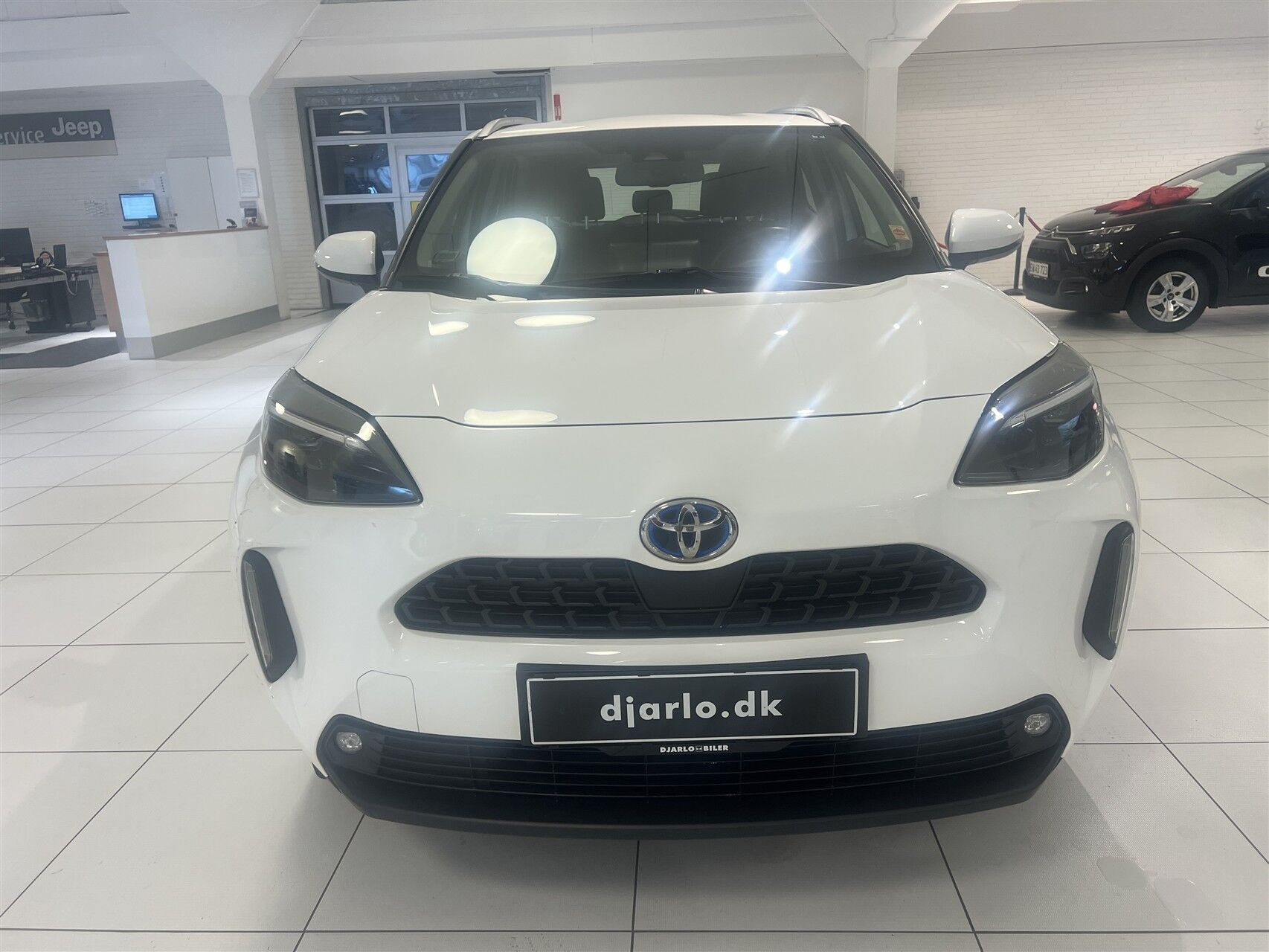 Hvid Toyota Yaris Cross fra 2022