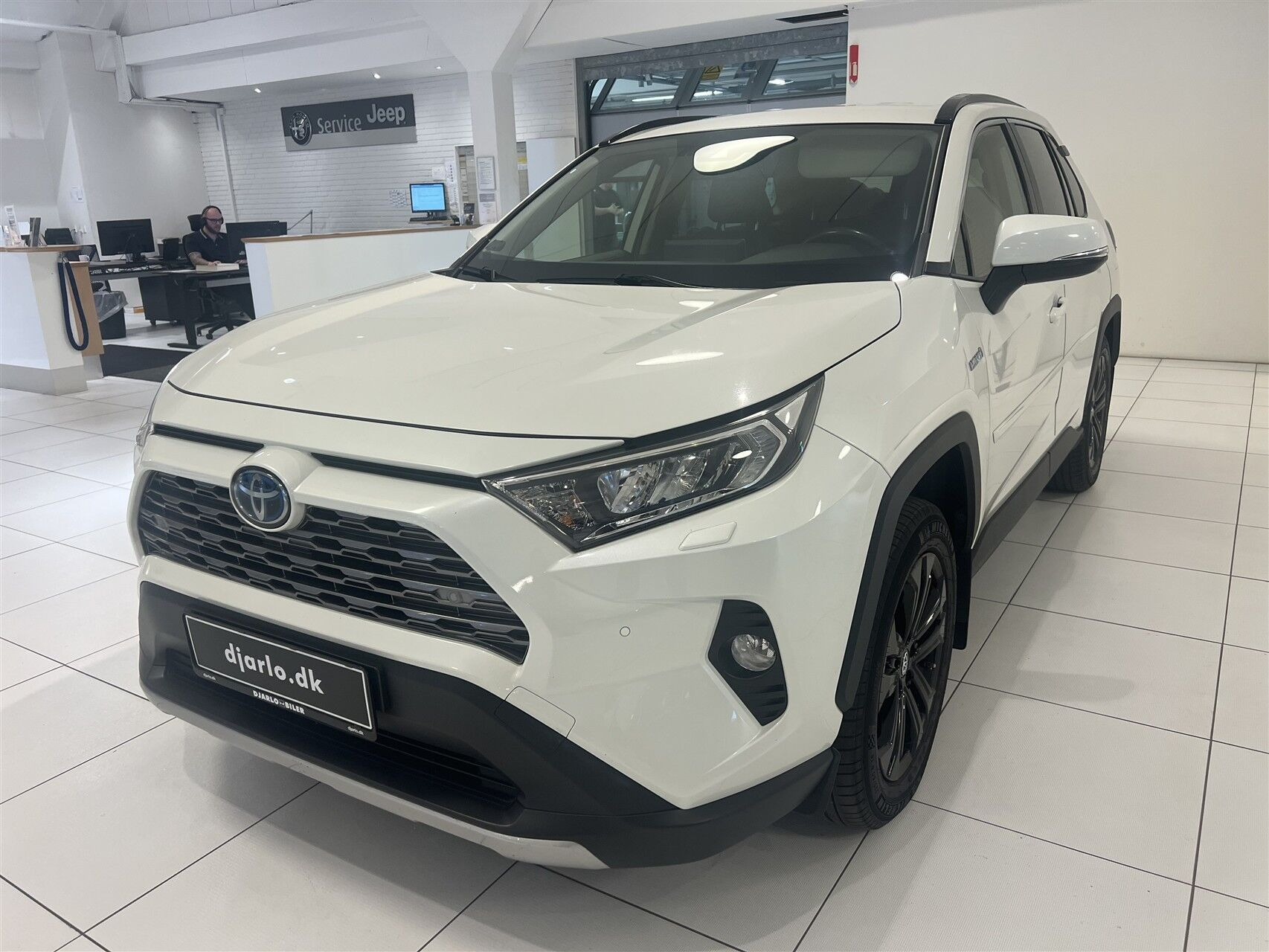 Toyota RAV4 2,5 Hybrid H3 Business 218HK 5d 6g Aut.