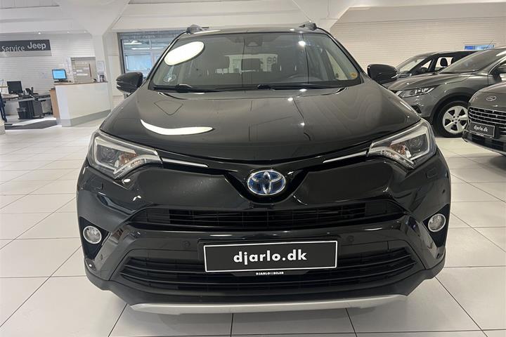 Sort Toyota RAV4 fra 2018
