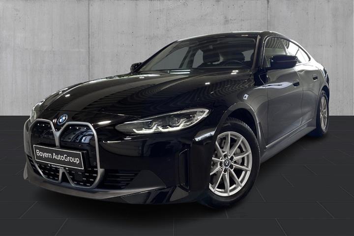 Sort BMW i4 fra 2023