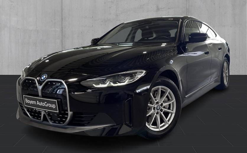 BMW i4 eDrive35