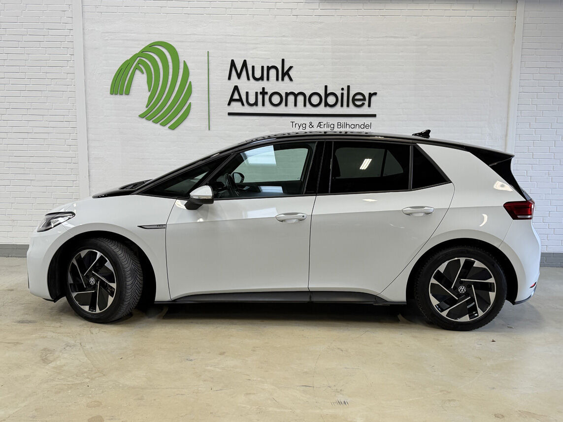Hvid VW ID.3 fra 2023