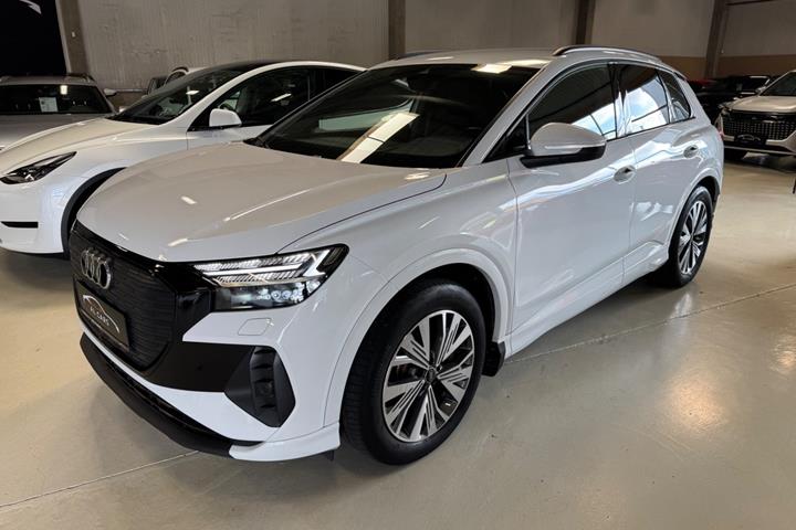 undefined Audi Q4 e-tron fra 2023
